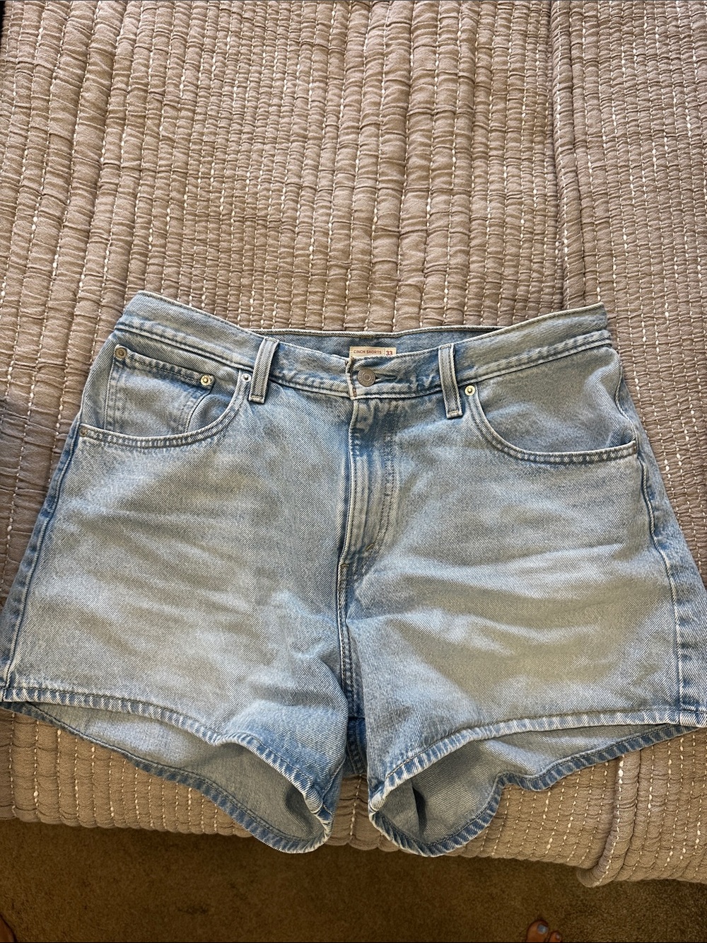 Levi’s Cinch Shorts